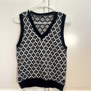 Brandy Melville sweater vest
